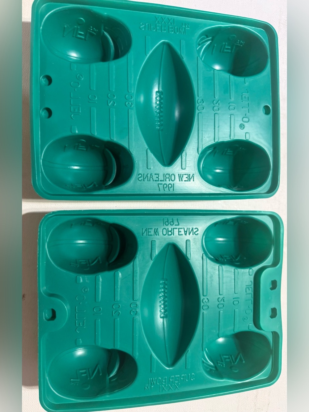 1997 New Orleans Supeebowl Football Silicone Jello Trays